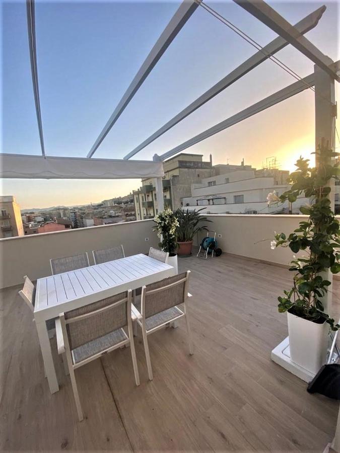 Rossini Penthouse Apartamento Cagliari Exterior foto